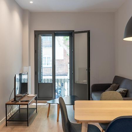 Ola Living Gracia Apartment บาร์เซโลนา ภายนอก รูปภาพ